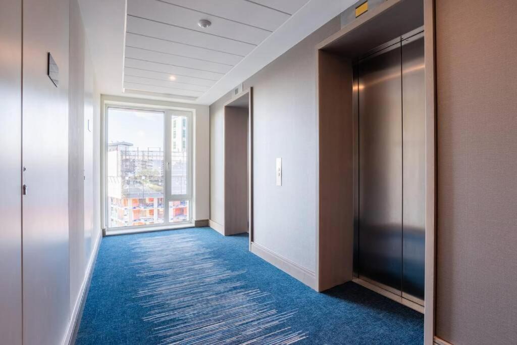 Luxury River Side Penthouse ลอนดอน ภายนอก รูปภาพ