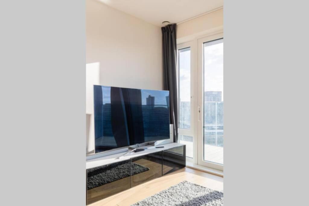Luxury River Side Penthouse ลอนดอน ภายนอก รูปภาพ