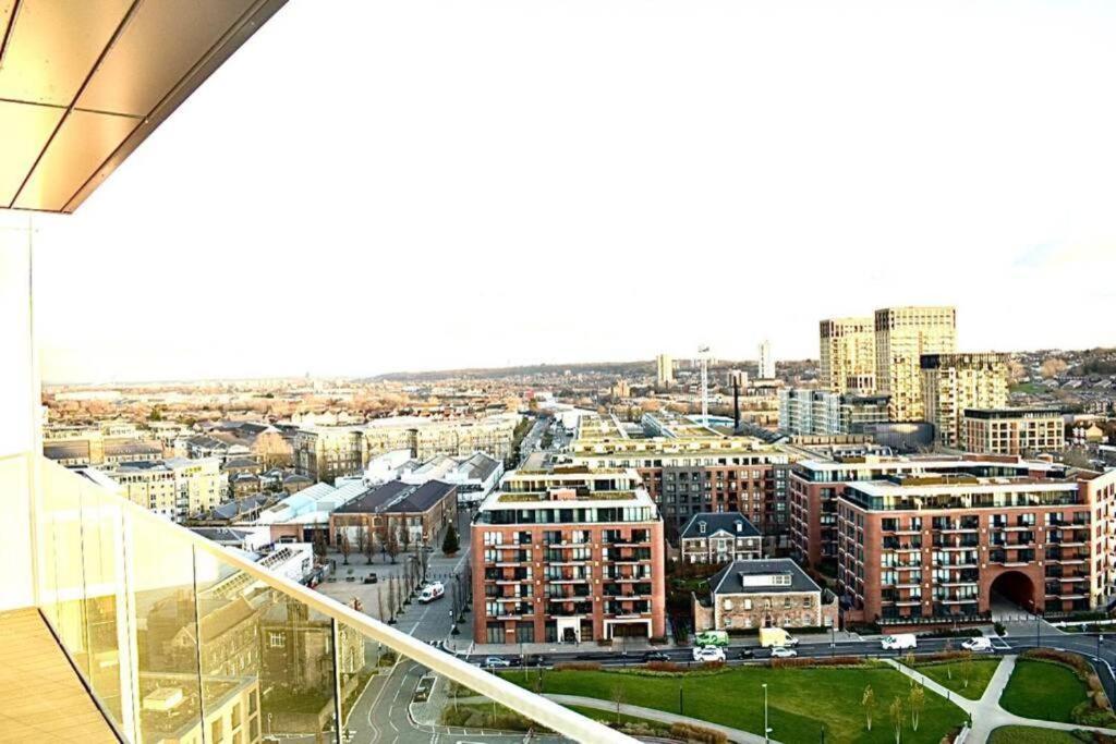 Luxury River Side Penthouse ลอนดอน ภายนอก รูปภาพ