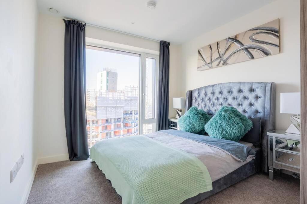 Luxury River Side Penthouse ลอนดอน ภายนอก รูปภาพ